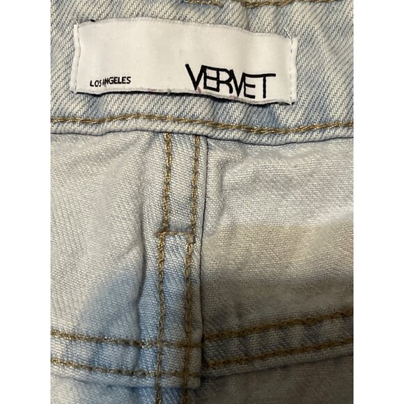 Vervet junior’s Light Wash Distressed Denim Shorts With Frayed Hem - Picture 8 of 15